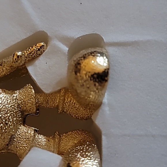 NEW Baublebar Disney MICKEY MOUSE Gold Bag Charm Keychain - Picture 7 of 7